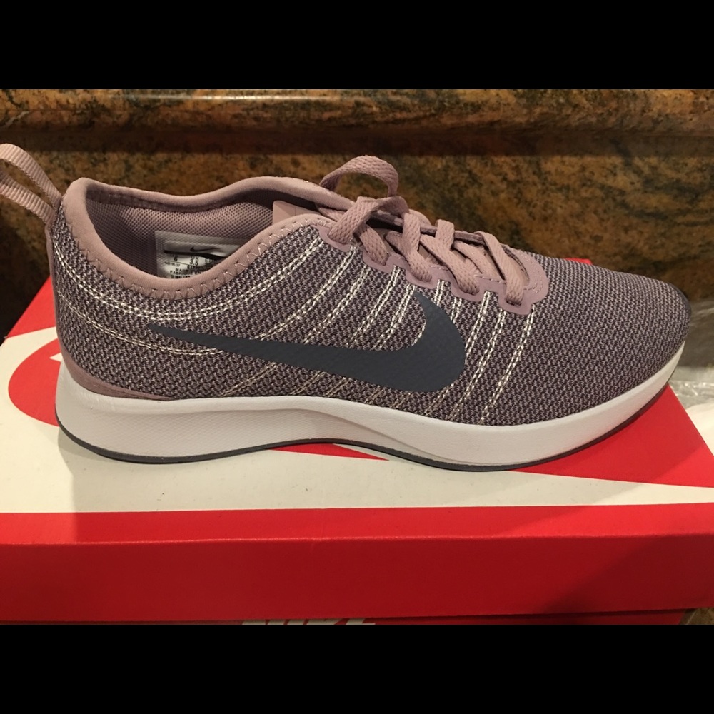 Nike dualtone racer brand new lavender